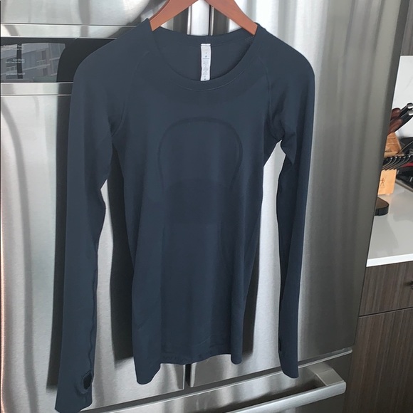 Lululemon Swiftly Tech Long Sleeve - Picture 7 of 8